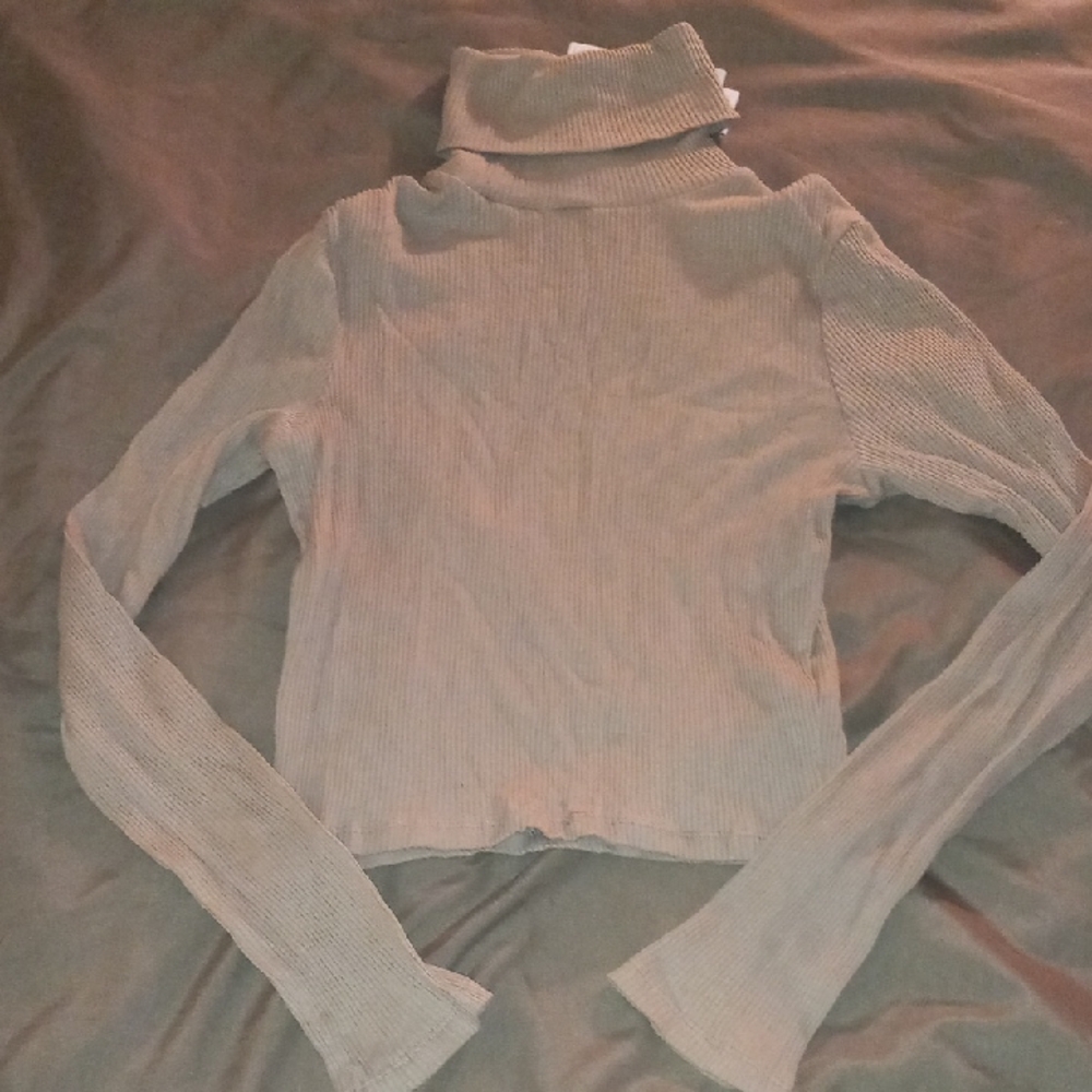 Topshop Ribbed Knit Turtleneck in Taupe